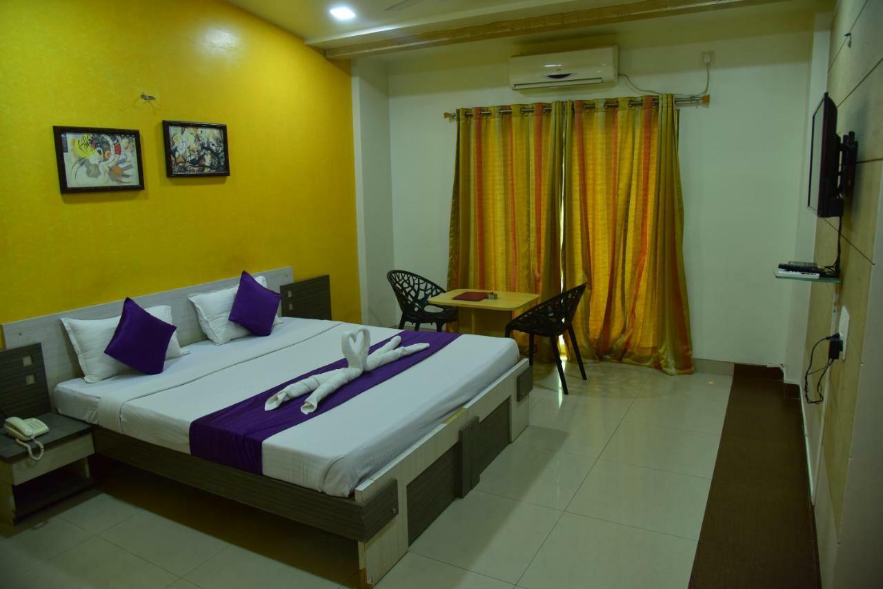 Palette - Spring Hills Resort Pirangut Exterior foto