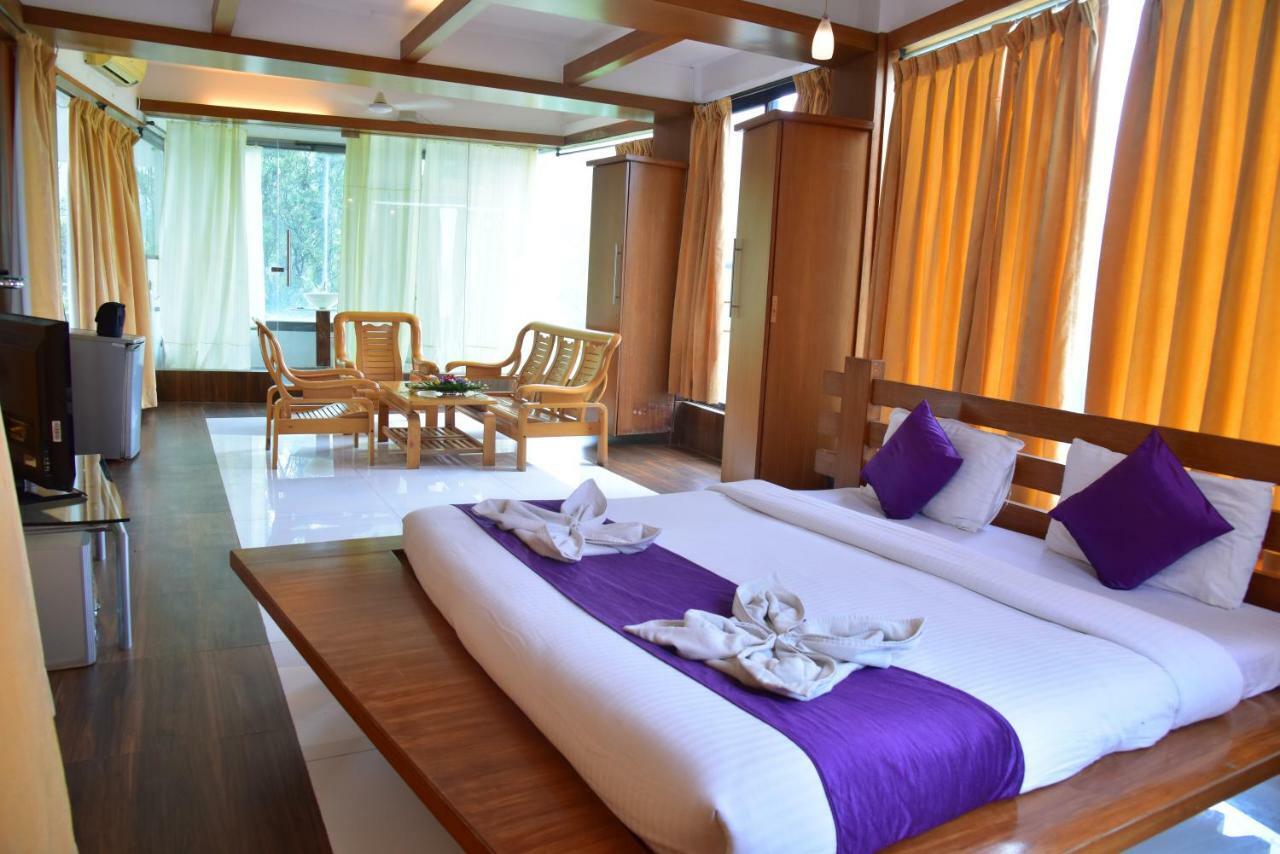 Palette - Spring Hills Resort Pirangut Exterior foto